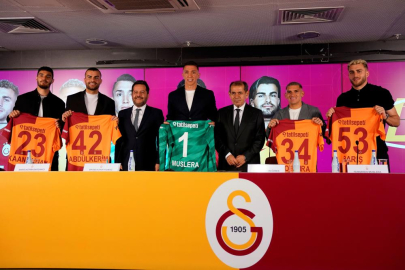 Galatasaray, Muslera, Torreira ve diğer oyuncuların sözleşmelerini uzattı