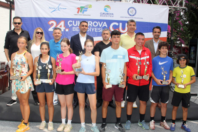 24. Çukurova Belediyesi Cup 14 Yaş Uluslararası Tenis Turnuvası'nda kupalar sahiplerini buldu