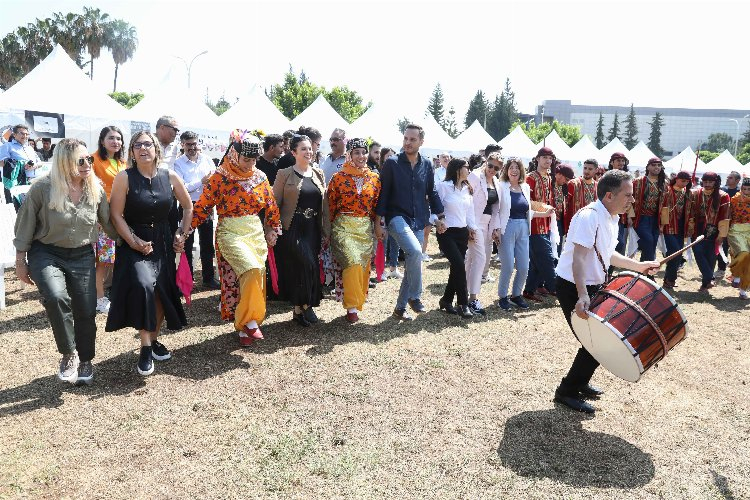 çukurova üniversitesi bahar şenliği