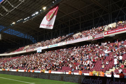 Bordo-beyazlı taraftarlardan Hatay Büyükşehir Belediye Başkanı Öntürk'e çağrı