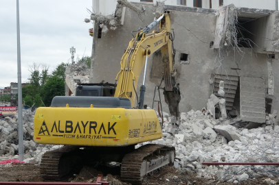 Malatya'da deprem sonrası yıkım ve imar çalışmaları hızla devam ediyor