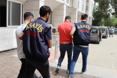 Mersin'de ticari taksi hırsızlığı yapan 2 şüpheli yakalandı 