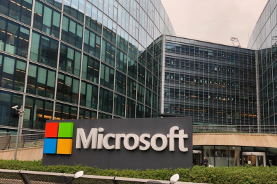 Microsoft Fransa'ya 4 milyar euro yatırım yapacak