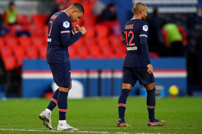 PSG, son maçında Toulouse'a 3-1 yenildi! Mbappe veda etti