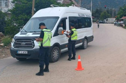 Gaziantep’te Jandarma'dan okul servislerine ve motosikletlere denetim