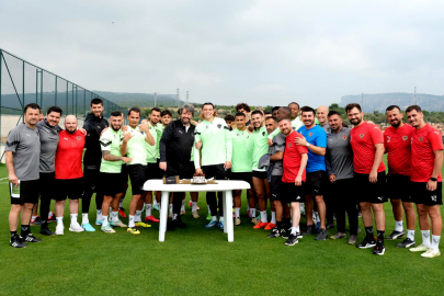 Depremzedelerin umudu Hatayspor, 'Süper Lig'de var olma mücadelesi' verecek