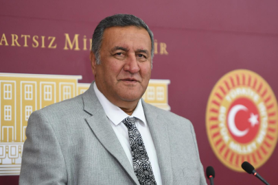 CHP’li Gürer: Poşet fiyatı zamlarla gelir kapısına dönüştü