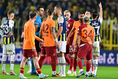 Galatasaray-Fenerbahçe derbisi sonrası 4 taraftar gözaltına alındı