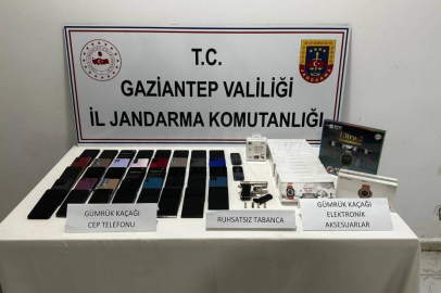 Gaziantep'te gümrük kaçağı akıllı telefon operasyonu