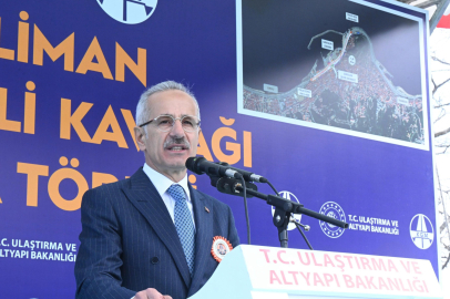 Bakan Uraloğlu: Havalimanlarında kimse aranmadan geçemeyecek