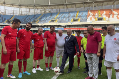 Yeni Adana Stadyumu'nda dostluk kazandı