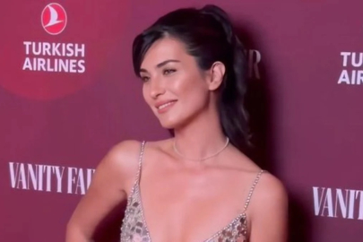 Tuba Büyüküstün'ün Cannes tarzı sosyal medyada gündem oldu