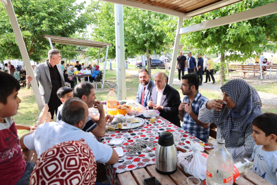 Ali Demircali, Hıdırellez ve Balkan Şöleni'nde Hemşehrileriyle buluştu