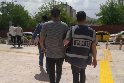 Ankara'da tekel bayisine saldıran şahıs polis tarafından yakalandı