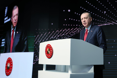 Cumhurbaşkanı Erdoğan: Teröristler ya silahlarını gömecek ya da toprağa gömülecek!