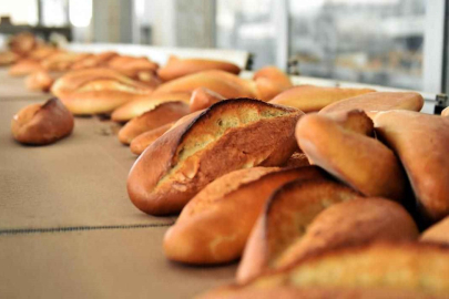 Adana'da Kurban Bayramı öncesi ekmek ve toplu taşımaya zam