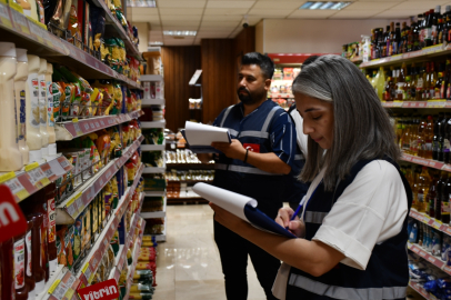 Mersin'de marketlerde Kurban Bayramı öncesi fiyat ve etiket denetimi