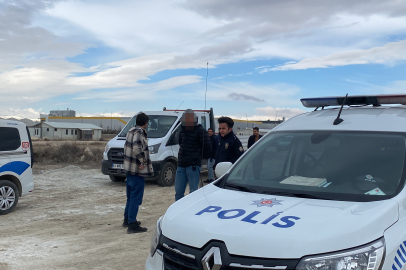 Bakırköy'de sahte polis kıyafet değiştirirken yakalandı