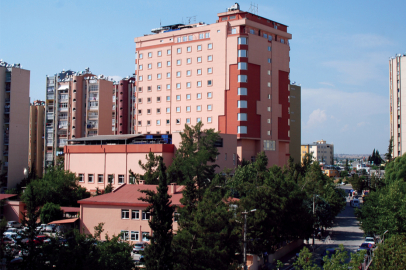 Başkent Üniversitesi'nde teknolojiyle anestezi güvenliği tartışıldı