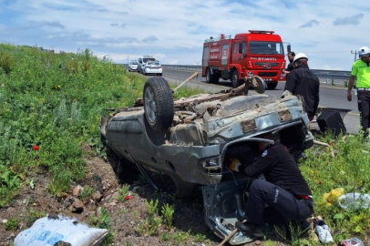 Kars'ta trafik kazasında 1'i ağır 2 kişi yaralandı