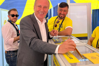 Muharrem İnce, Fenerbahçe başkanlık seçimlerinde oyunu kullandı