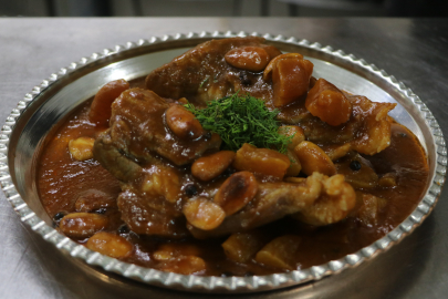 Hatay'ın padişah lezzeti Kayısılı Gerdan Gastronomi Evi'nde