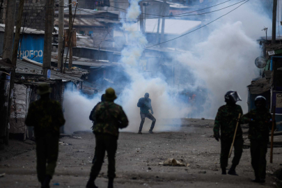 Kenya'da vergi artışı protestosuna polis müdahalesi