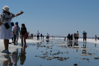 Tuz Gölü şifa turizminin yeni merkezi olarak parlıyor