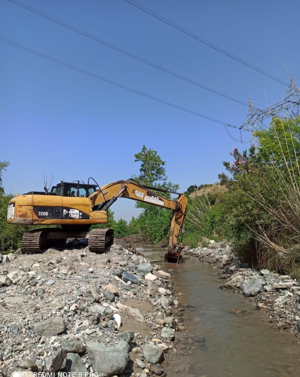  dere ve kanal temizliklerine