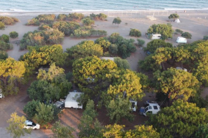 Mersin Erdemli, doğa ve ekonomi dostu karavan ve çadır tatillerinin gözdesi oldu