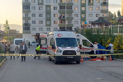 Erzurum'da otoparktan çıkış yapan araç sürücüsü 5 yaşında çocuğu ezdi