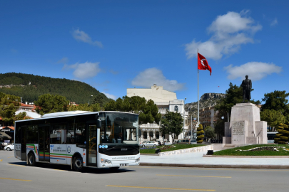 Muğla'da 60-65 yaş ve öğretmenler için ulaşım indirimi başladı