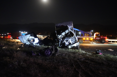 Niğde'de zincirleme trafik kazasında aynı aileden 3 kişi öldü