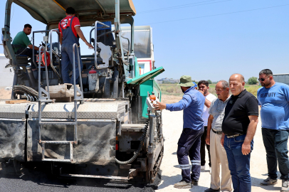 Yüreğir Belediyesi asfaltlama çalışmalarına hız kesmeden devam ediyor