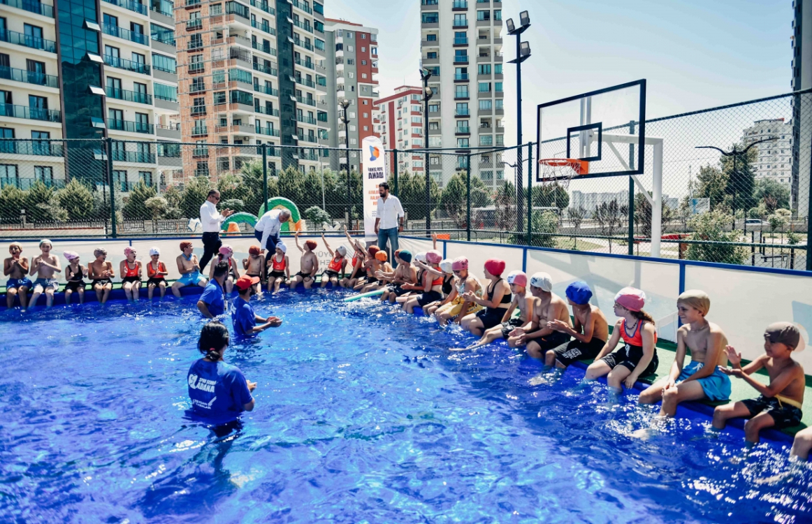 Adana Büyükşehir Belediye Başkanı Zeydan 