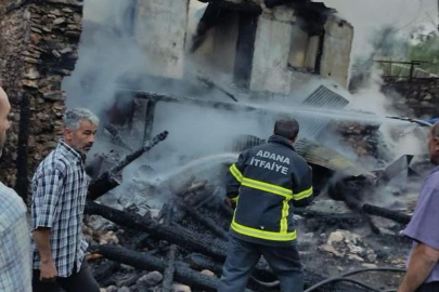 Adana'da çıkan yangında müstakil ev kullanılamaz hale geldi