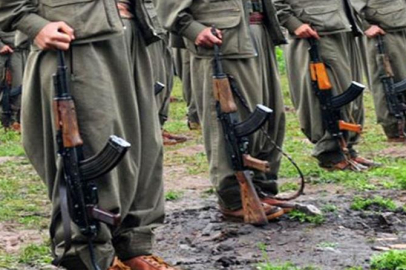 PKK teröristleri, orman yangınlarından sonra köylerde mühimmat depolarını patlatıyor