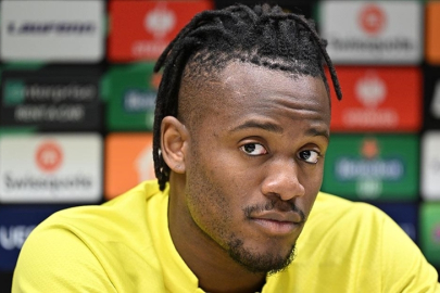 Batshuayi, Galatasaray'da forma giyeceği için gurur duyuyor