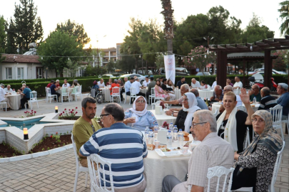 Adana'da Huzurevi sakinlerine destek ve moral veren etkinlik