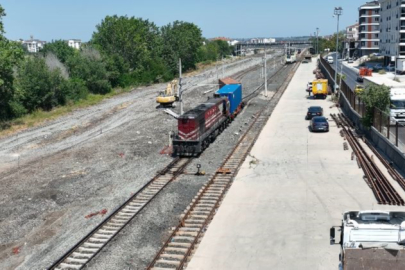 Tekirdağ Çerkezköy tren garı'nda tren kazası: Yük treni raydan çıktı, seferler aksadı