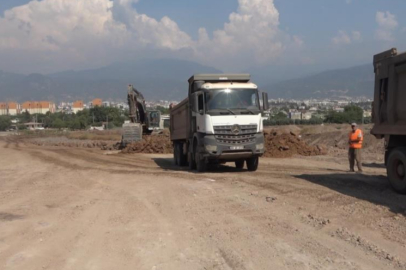 Osmaniye Valisi Yılmaz, batı kavşağı yol çalışmalarını inceledi