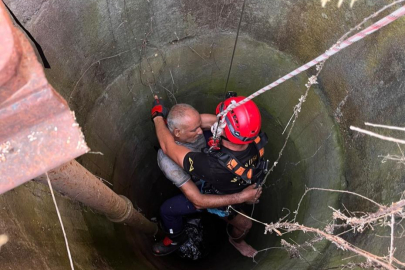 Mersin’de incir toplarken su kuyusuna düşen adam kurtarıldı