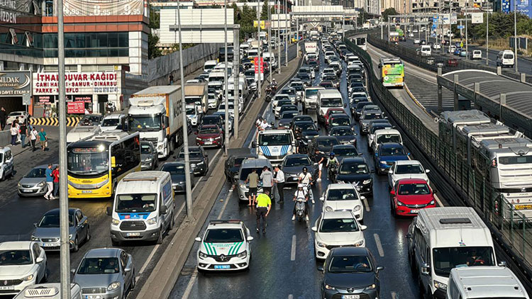  trafik kazası