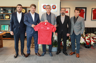 Fenerbahçe'den TFF Başkanı Hacıosmanoğlu'na ziyaret