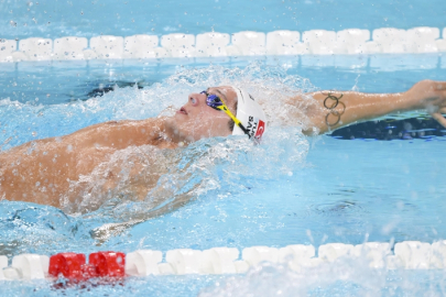 Paris 2024 Olimpiyat Oyunları'nda milli yüzücü Berke Saka, 100 metre sırtüstünde yarı finale kalamadı