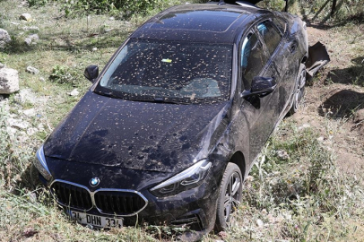 Ağrı'da 2 otomobilin çarpıştığı kazada 13 kişi yaralandı