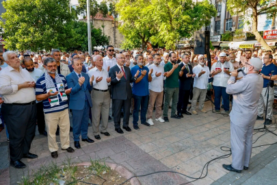 Hamas Siyasi Büro Başkanı Heniyye için Adana'da gıyabi cenaze namazı kılındı