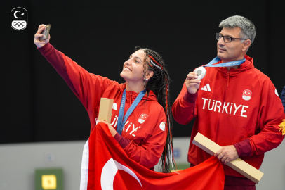 Mansur Yavaş'ın Yusuf Dikeç paylaşımı: Türk askeri vatan aşkını göğsünde taşırken ek materyale ihtiyaç duymaz