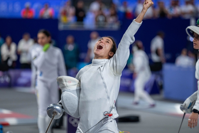 Modern pentatlon branşında milli sporcu İlke Özyüksel Mihrioğlu Paris'te finale kaldı