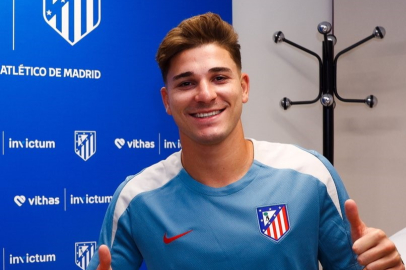 Atletico Madrid, Julian Alvarez’i kadrosuna kattı